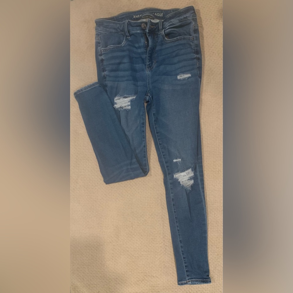 American eagle size 6 jeans